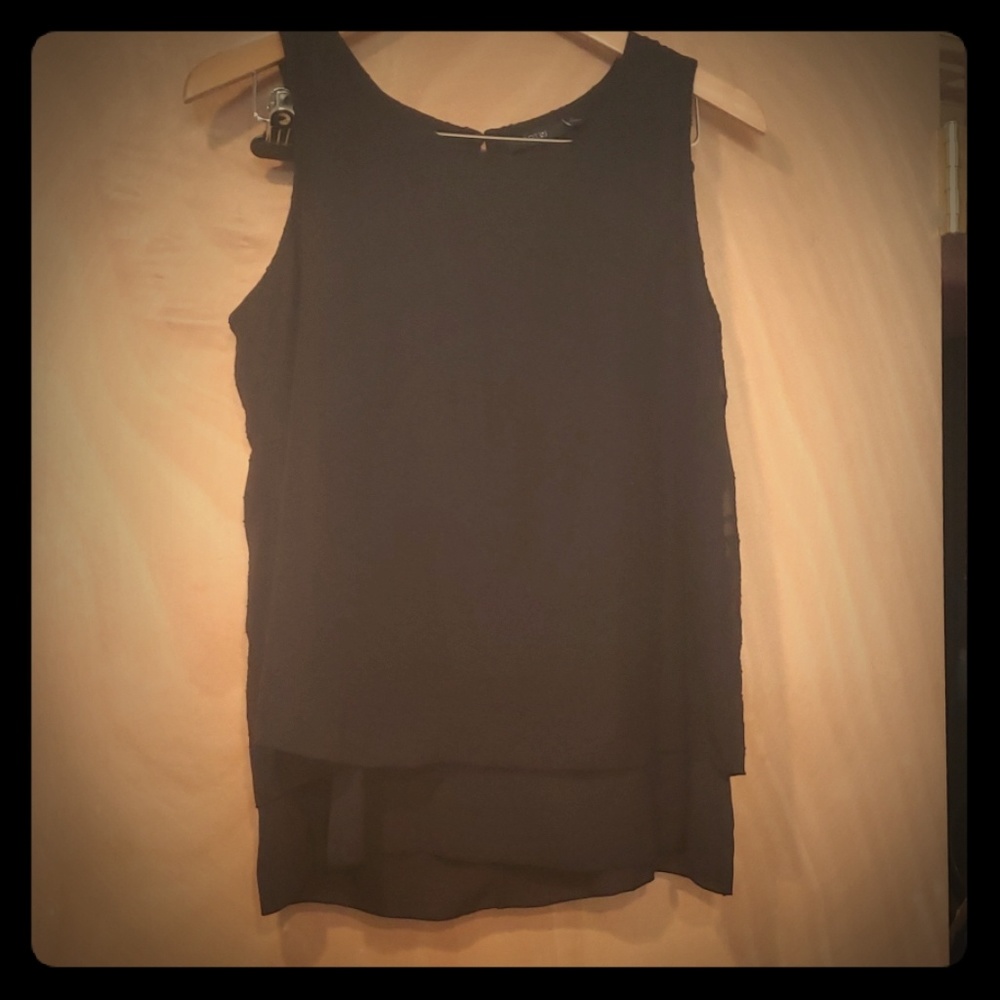 Cute Apt 9 black tank top blouse